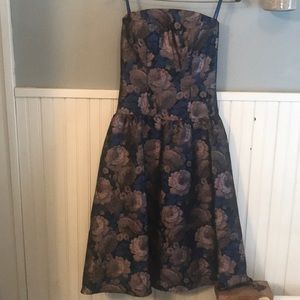 Chi chi London cocktail dress